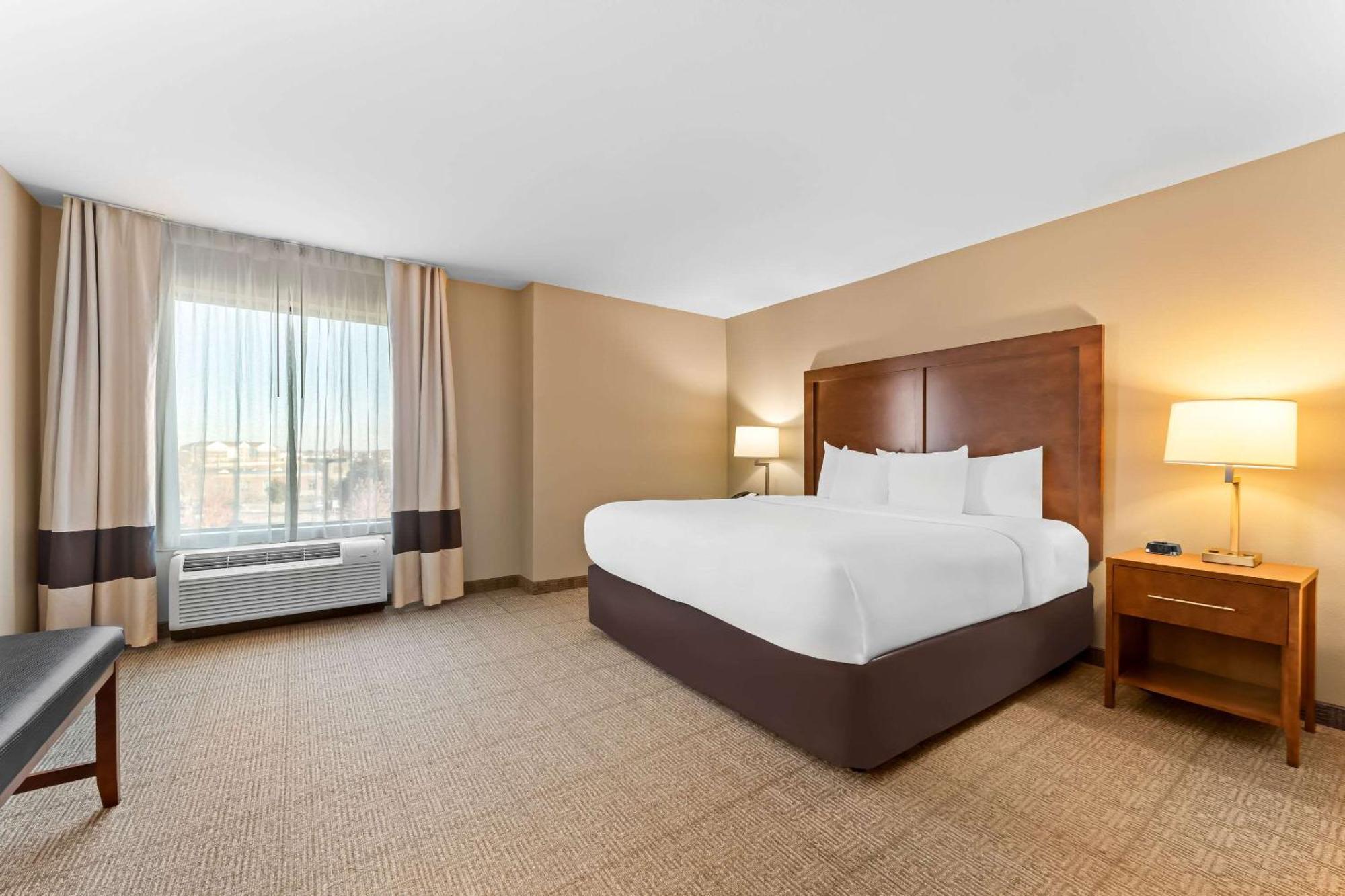 Comfort Inn & Suites Avera Southwest Sioux Falls Exteriör bild