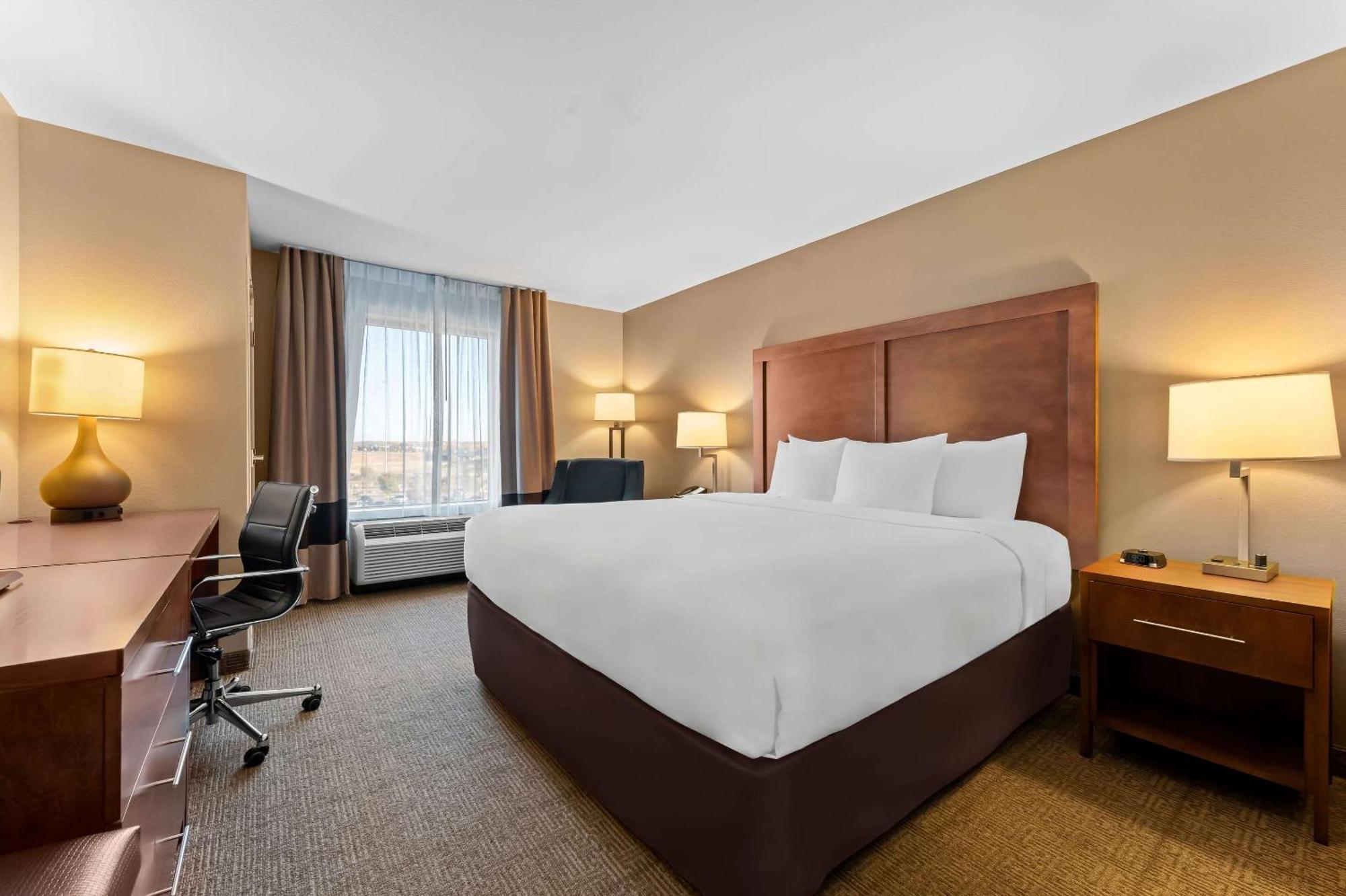 Comfort Inn & Suites Avera Southwest Sioux Falls Exteriör bild
