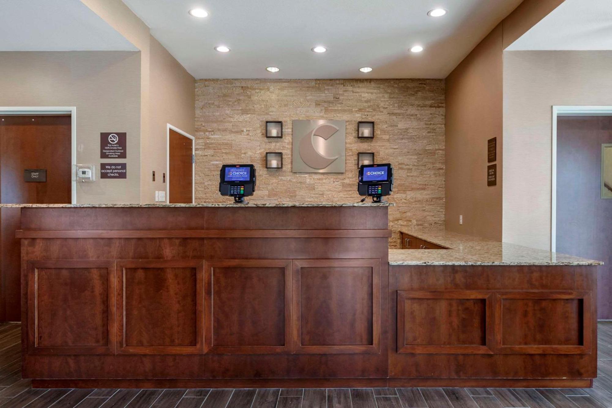 Comfort Inn & Suites Avera Southwest Sioux Falls Exteriör bild