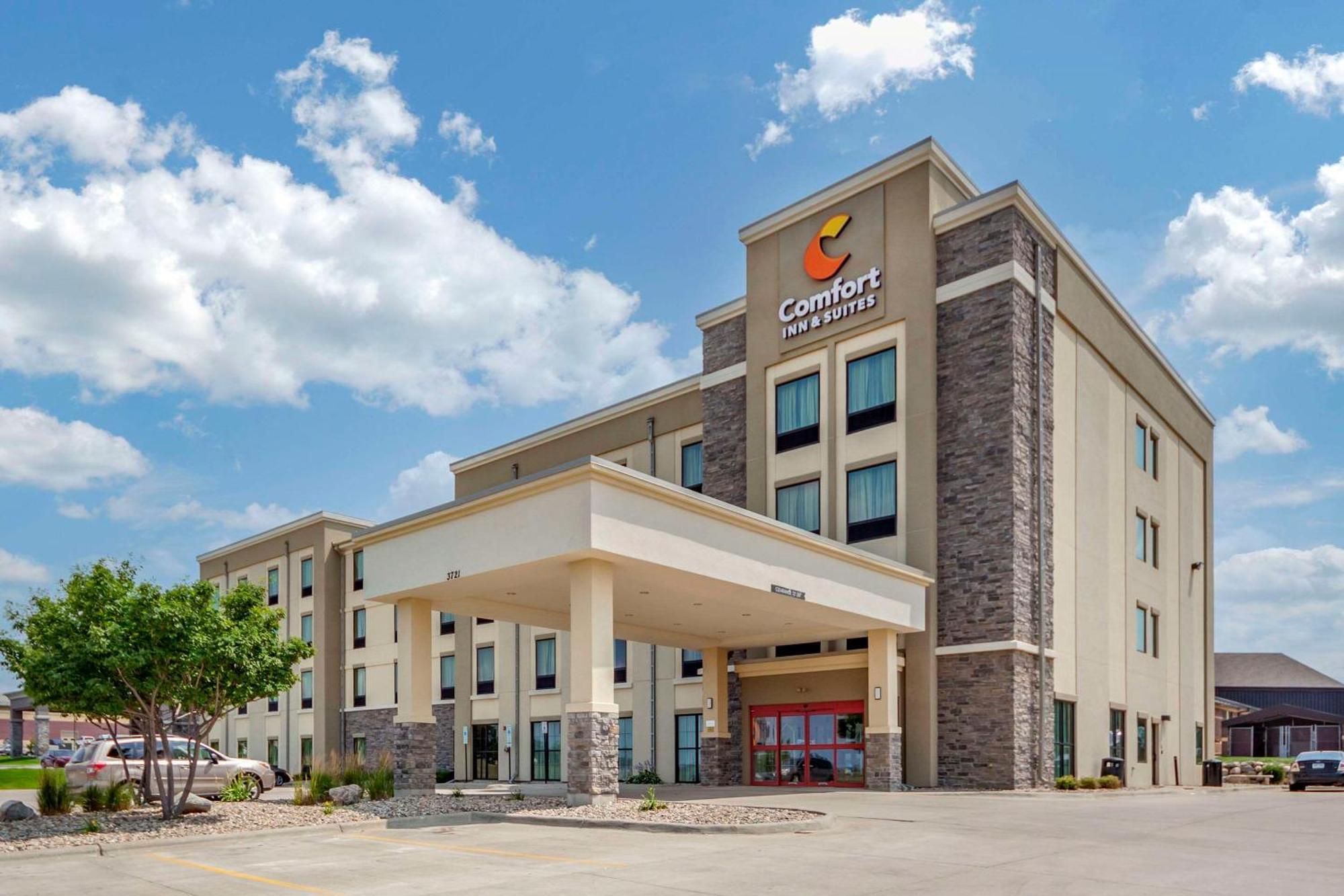 Comfort Inn & Suites Avera Southwest Sioux Falls Exteriör bild